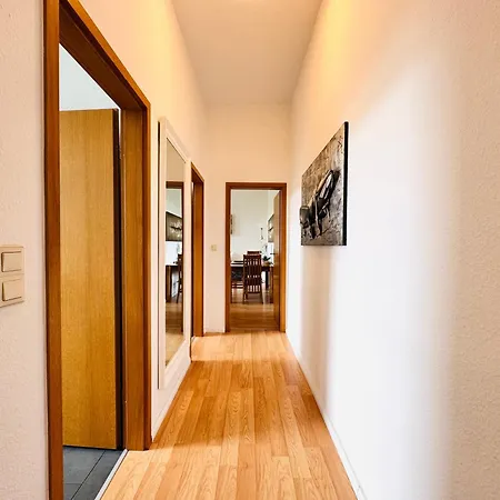Attraktive Wohnung im schönen Hinterhof Schwerin  Exterior foto