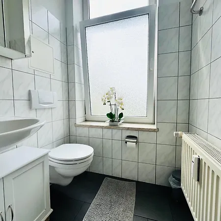 Attraktive Wohnung im schönen Hinterhof Schwerin  Exterior foto